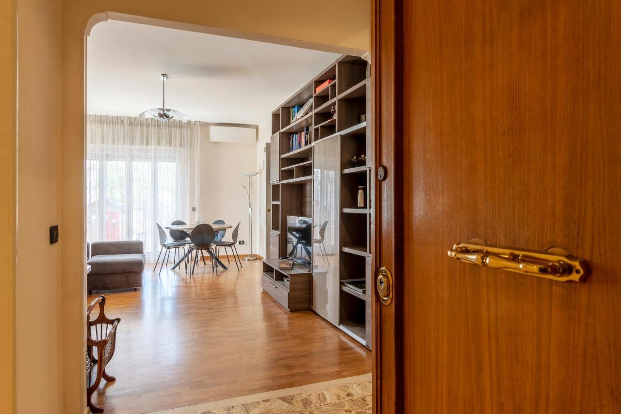 Piazza Bologna Terrace Apartment โรม ภายนอก รูปภาพ